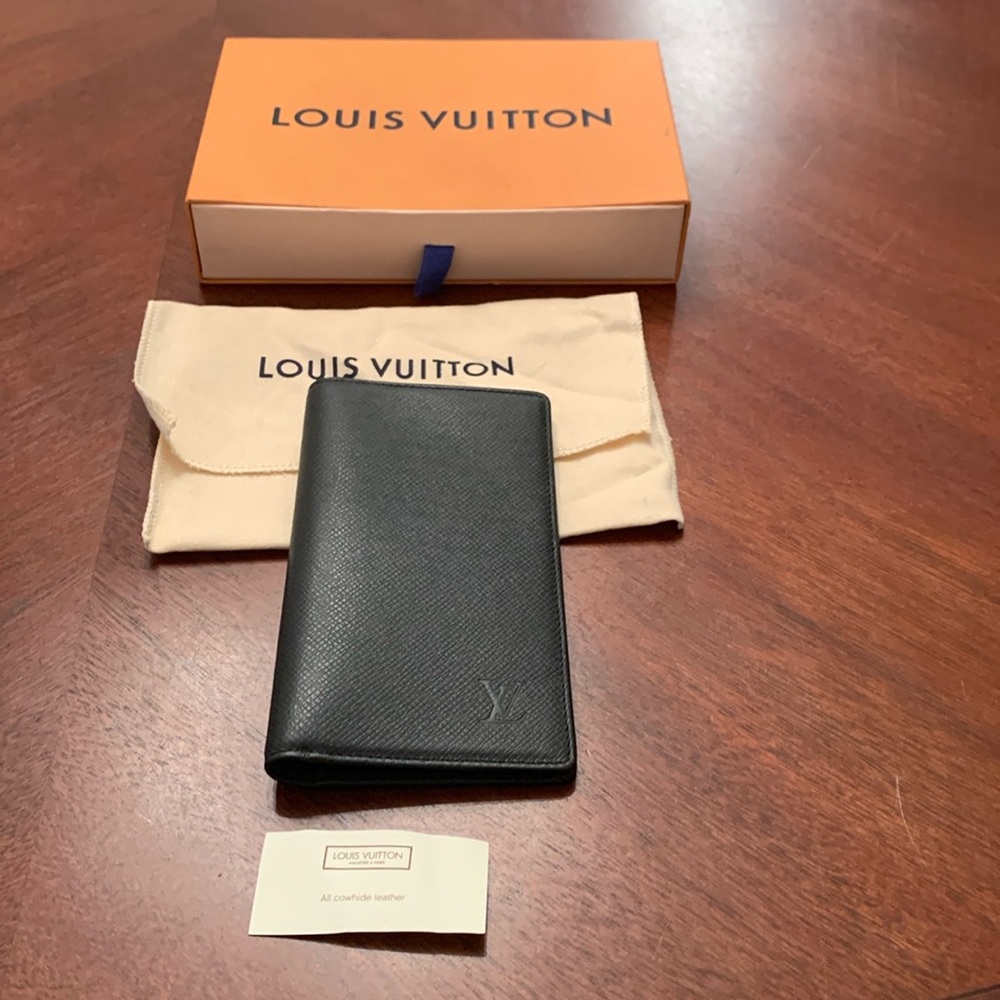 Authentic Mens Louis Vuitton Pocket Agenda cover